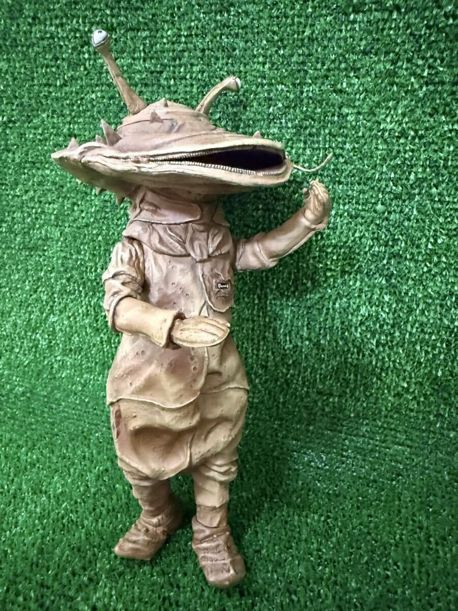 Yahoo!オークション -「大怪獣シリーズ カネゴン」の落札相場・落札価格